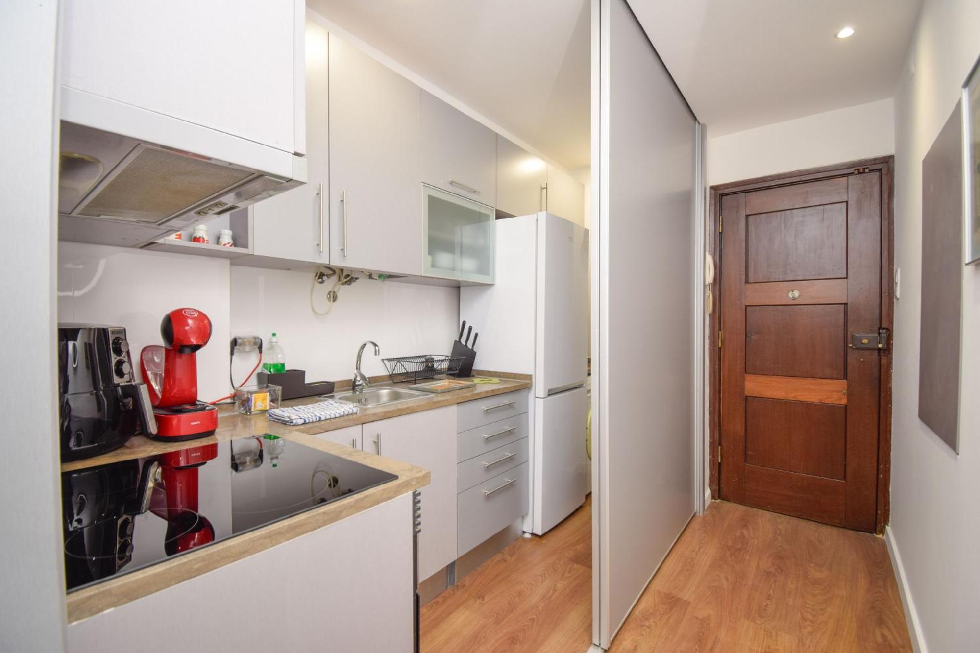 Appartement Charming Near Metro